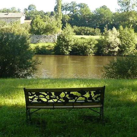 Les Delices De Lavoute-sur-Loire