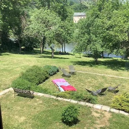 Guest house Les Delices De 3*